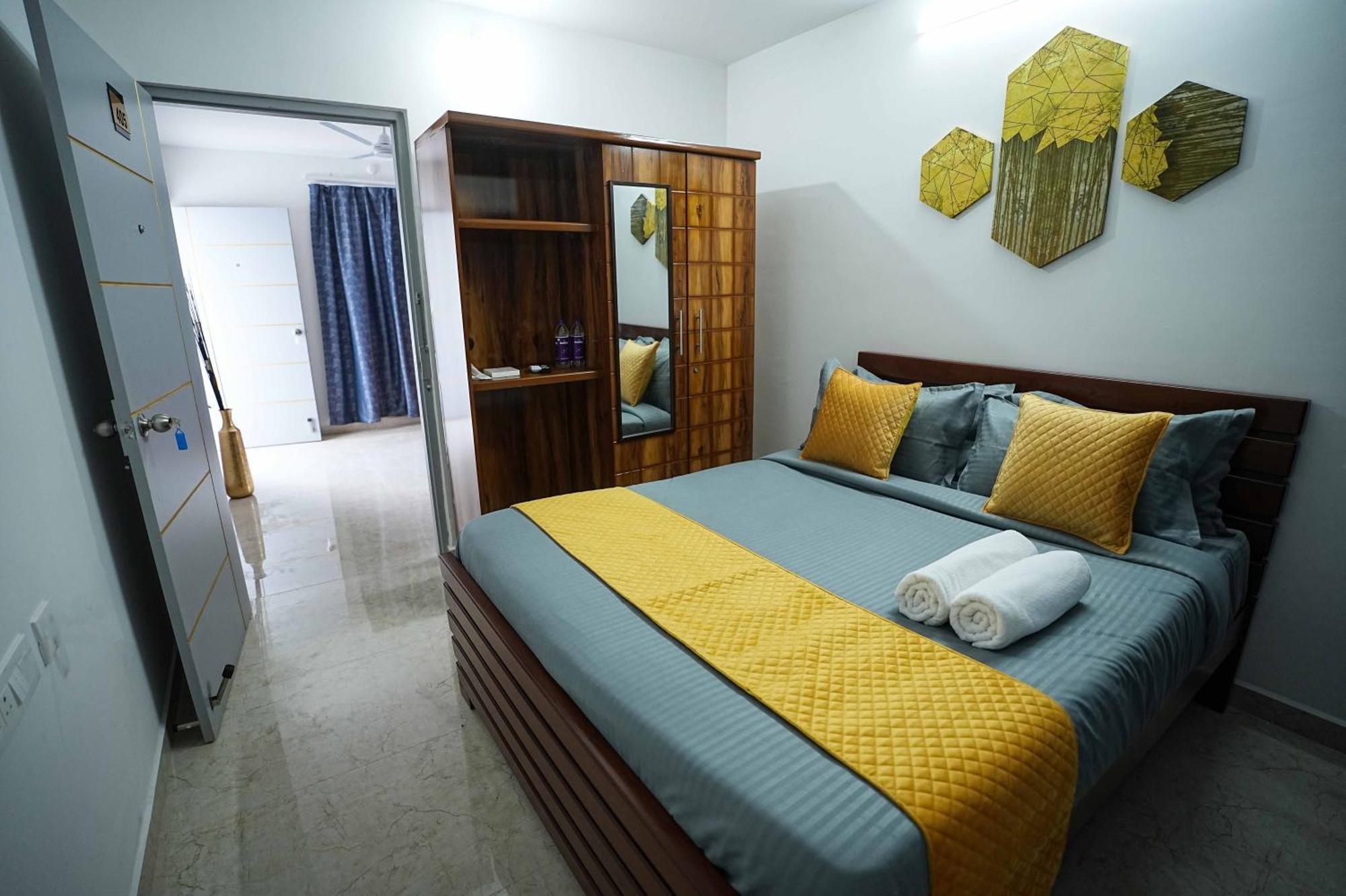 Gachibowli Yellow Bells Studios And Suites المظهر الخارجي الصورة