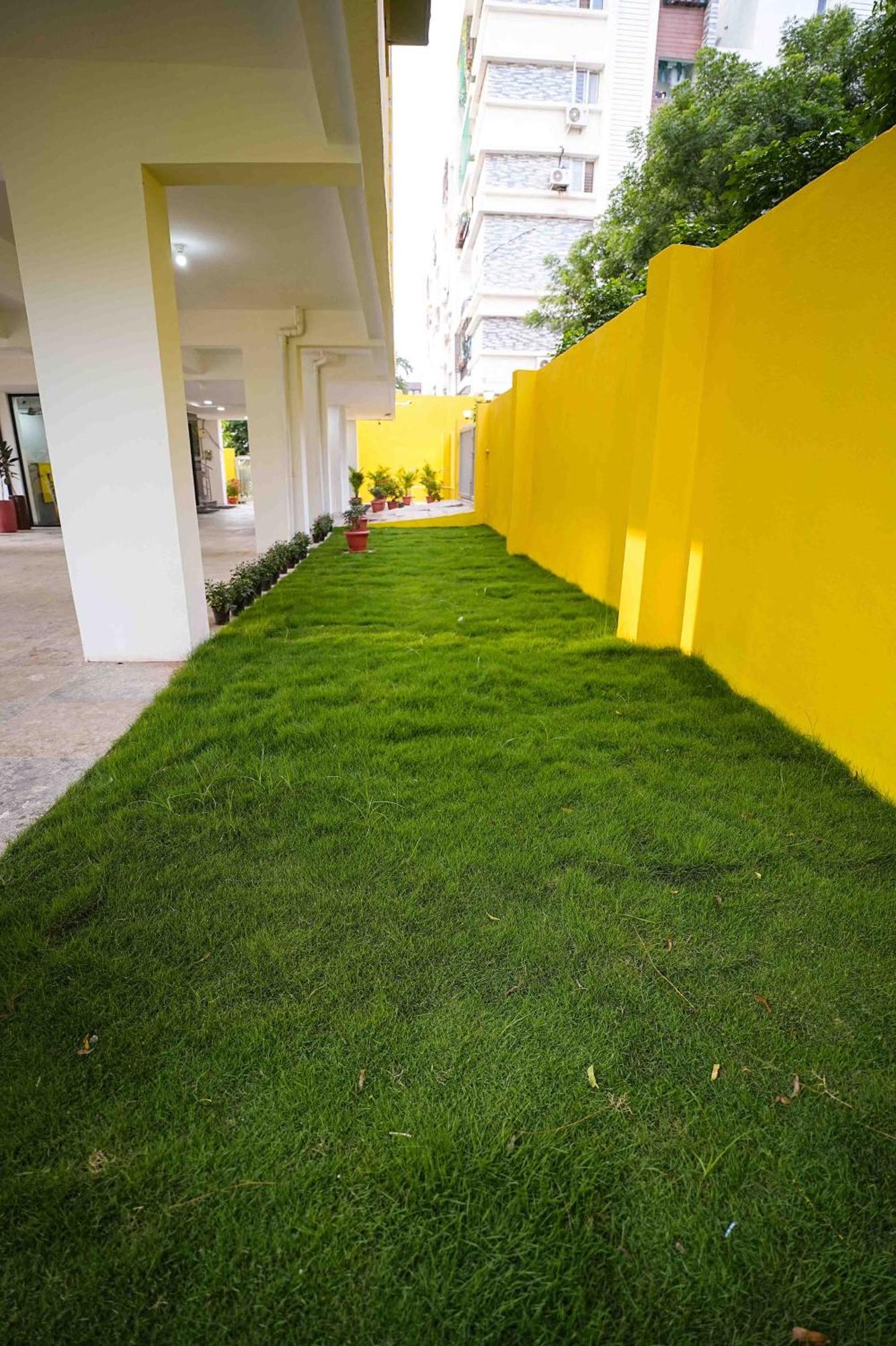 Gachibowli Yellow Bells Studios And Suites المظهر الخارجي الصورة