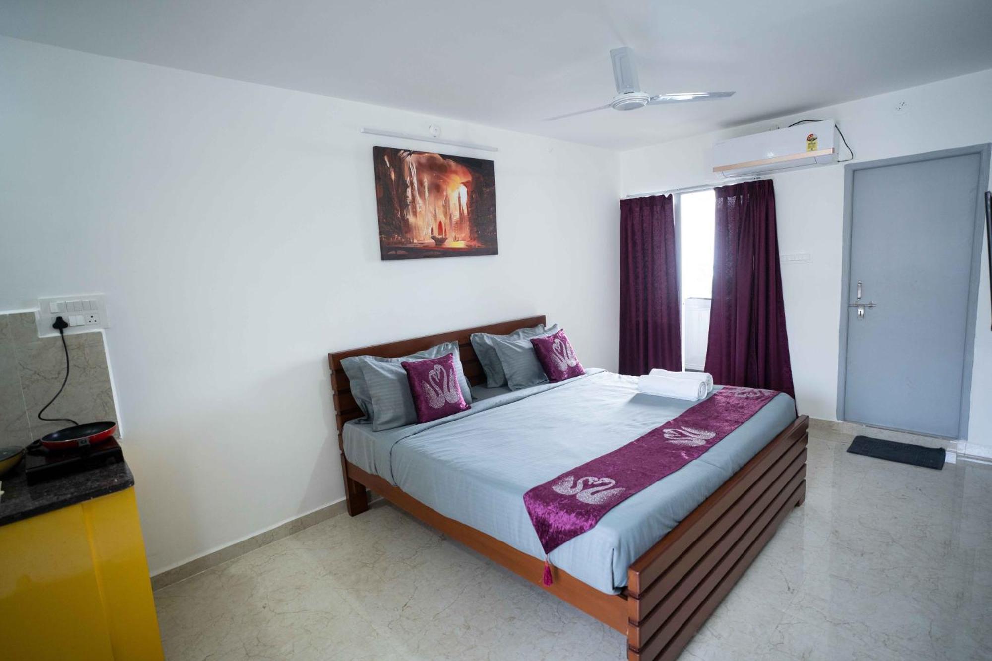 Gachibowli Yellow Bells Studios And Suites المظهر الخارجي الصورة