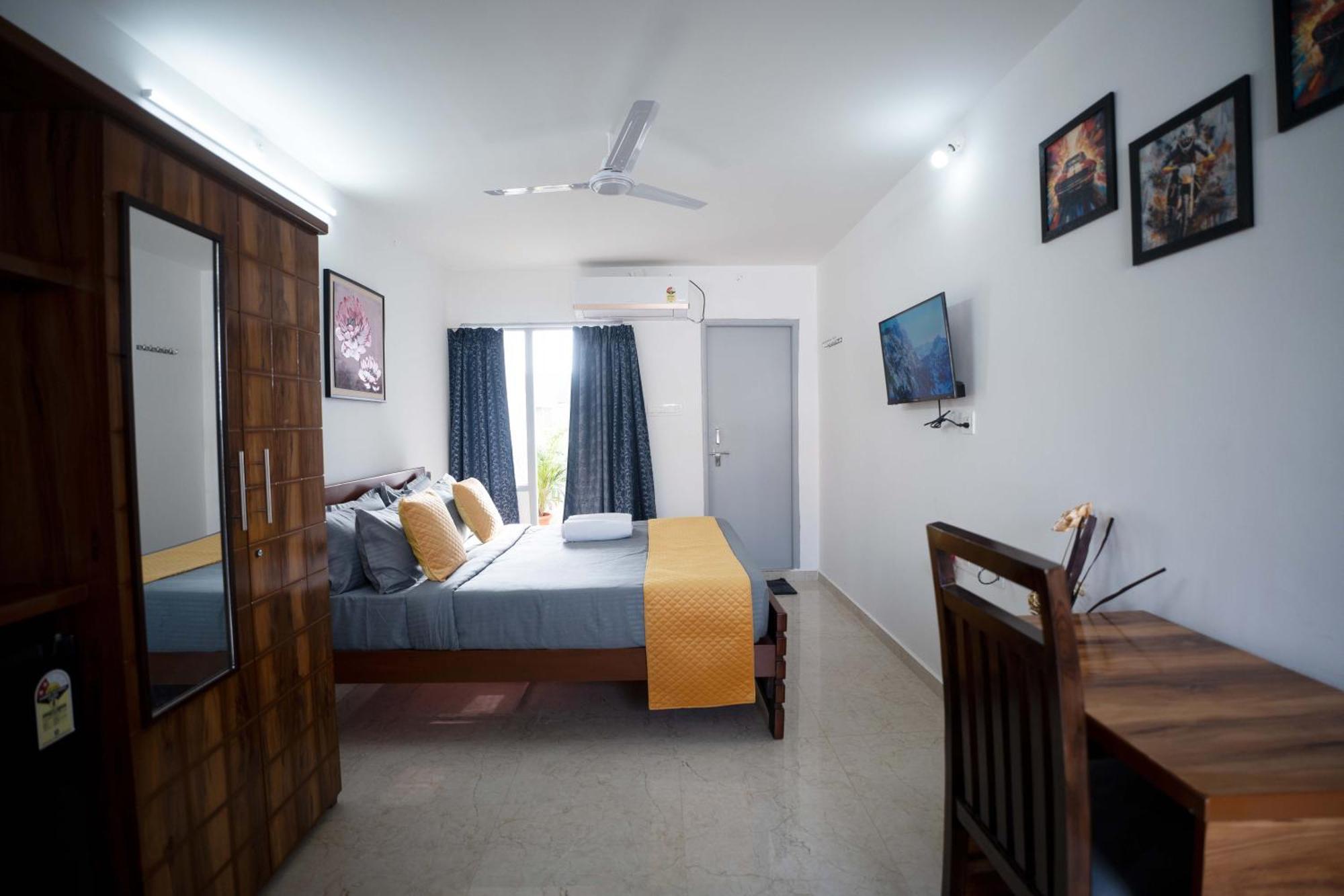 Gachibowli Yellow Bells Studios And Suites المظهر الخارجي الصورة