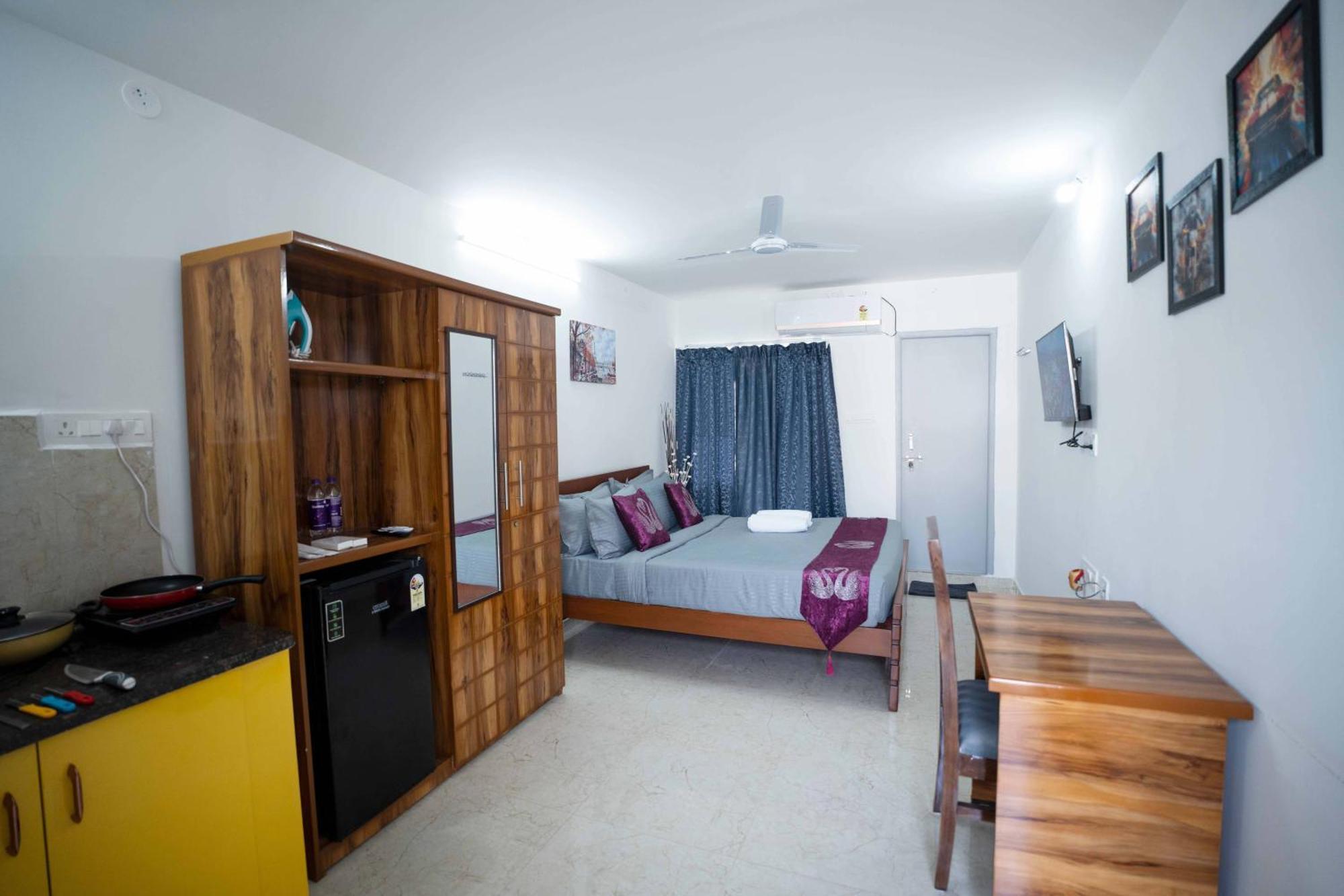 Gachibowli Yellow Bells Studios And Suites المظهر الخارجي الصورة