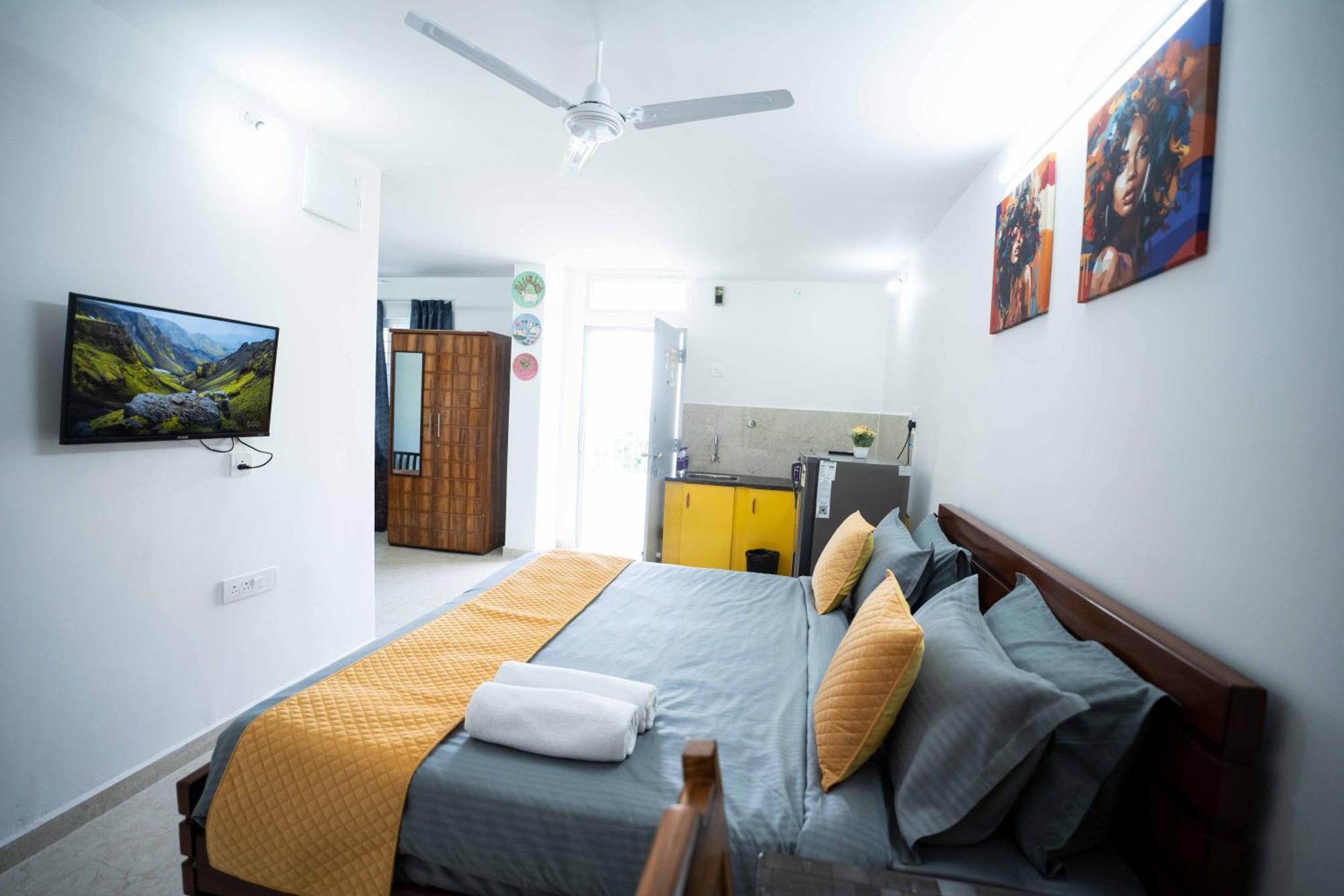 Gachibowli Yellow Bells Studios And Suites المظهر الخارجي الصورة
